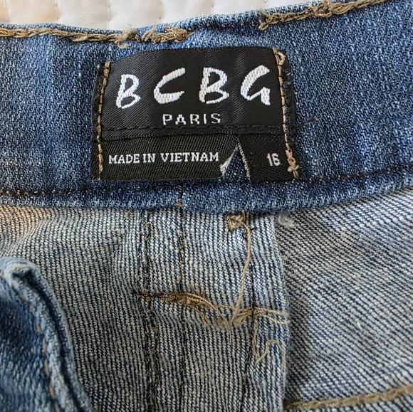 BCBG Paris Classic Blue Women's Wide Leg Jeans, Size 16 - Picture 3 of 11